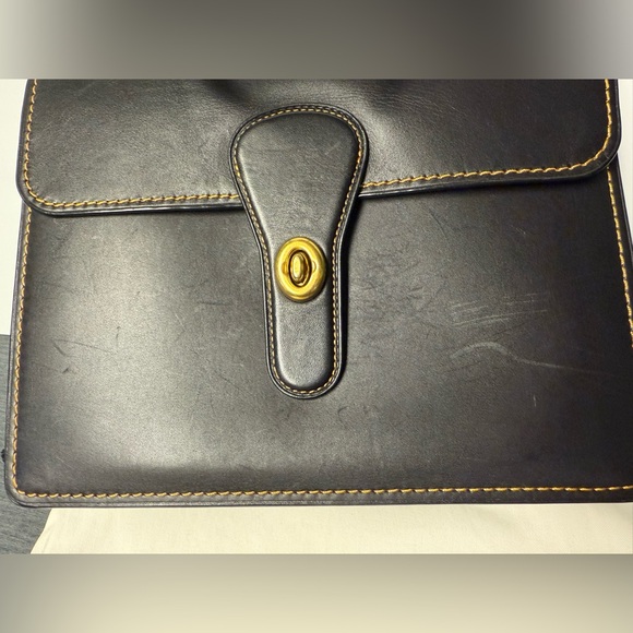 Coach Willis Black Leather Bag - Picture 2 of 5